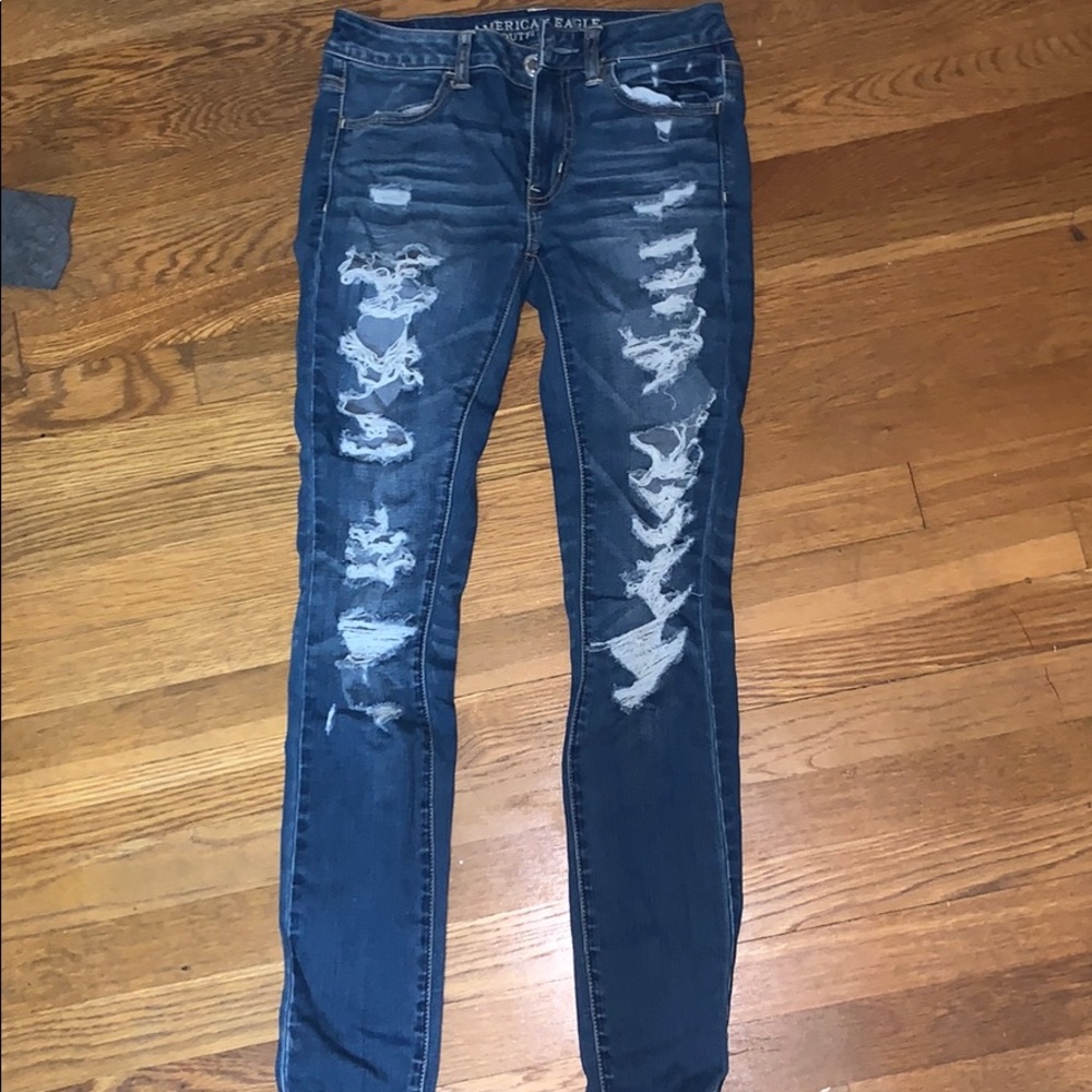 American eagle ripped jeans